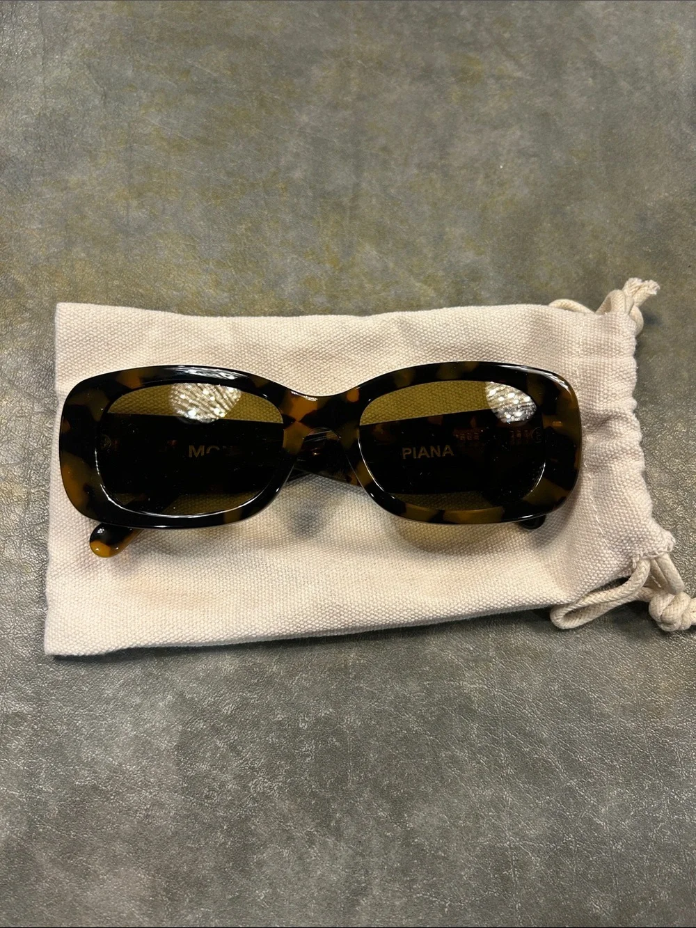 Monday PIANA SUNGLASSES - TORTOISE